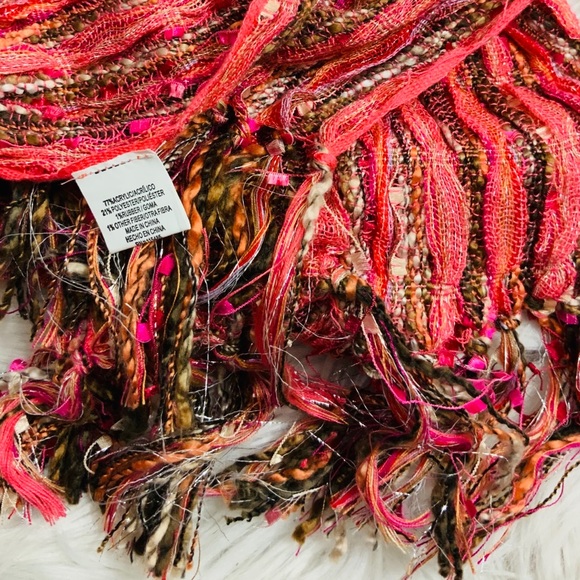 Hot Pink Scarf & Snap Back Bundle Gift Set - Picture 5 of 9